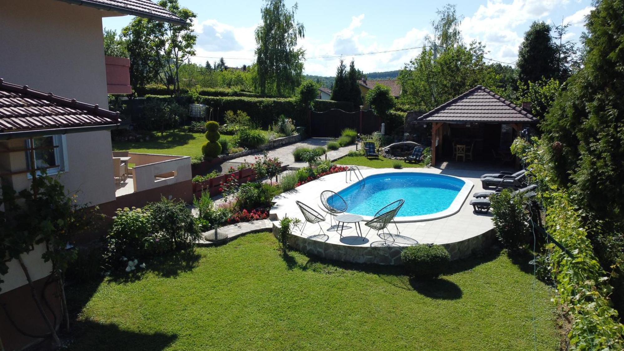 Villa Katarina With Pool Banja Luka Esterno foto