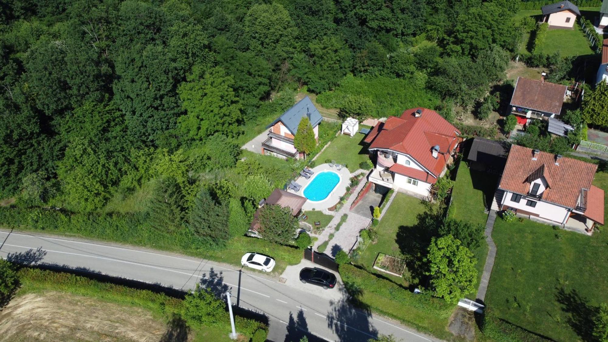 Villa Katarina With Pool Banja Luka Esterno foto