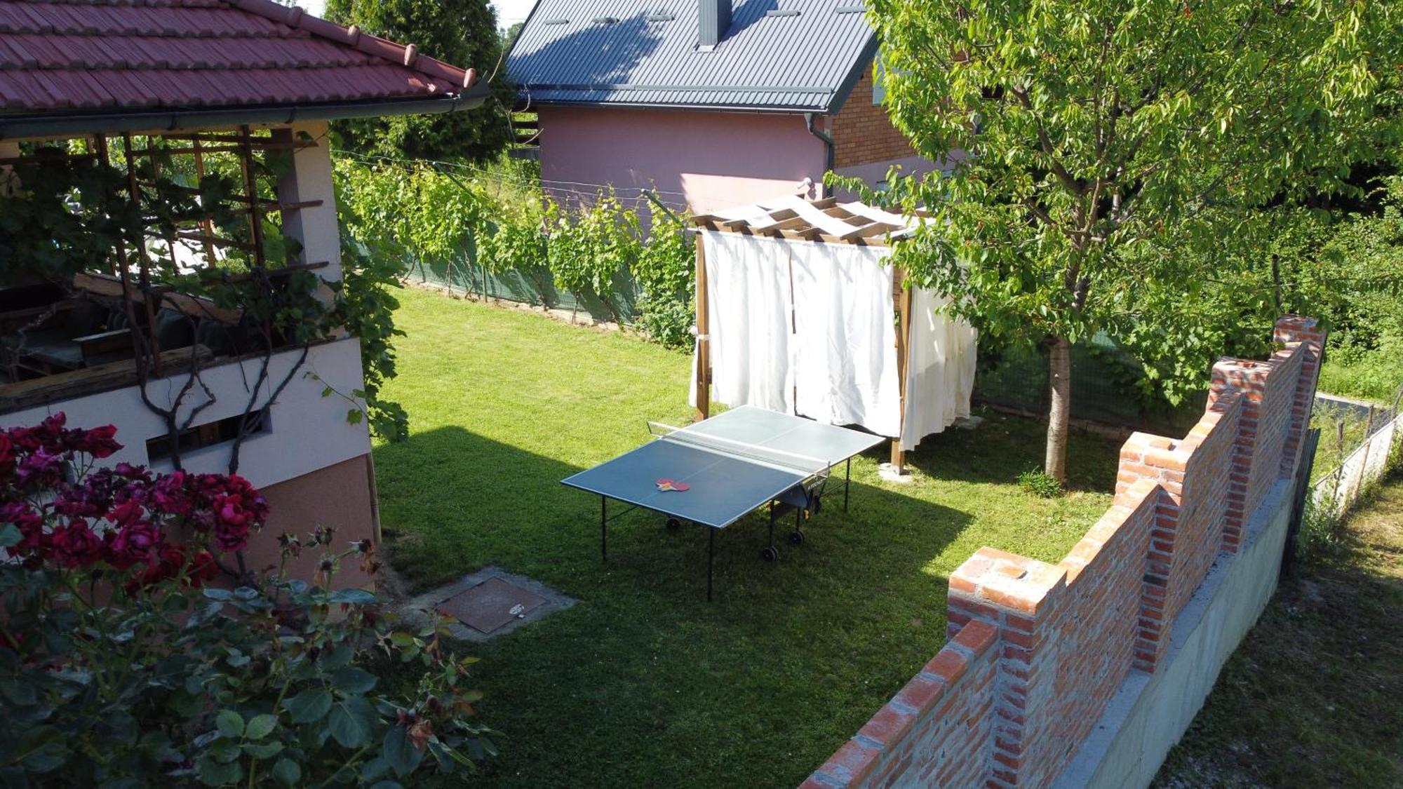 Villa Katarina With Pool Banja Luka Esterno foto