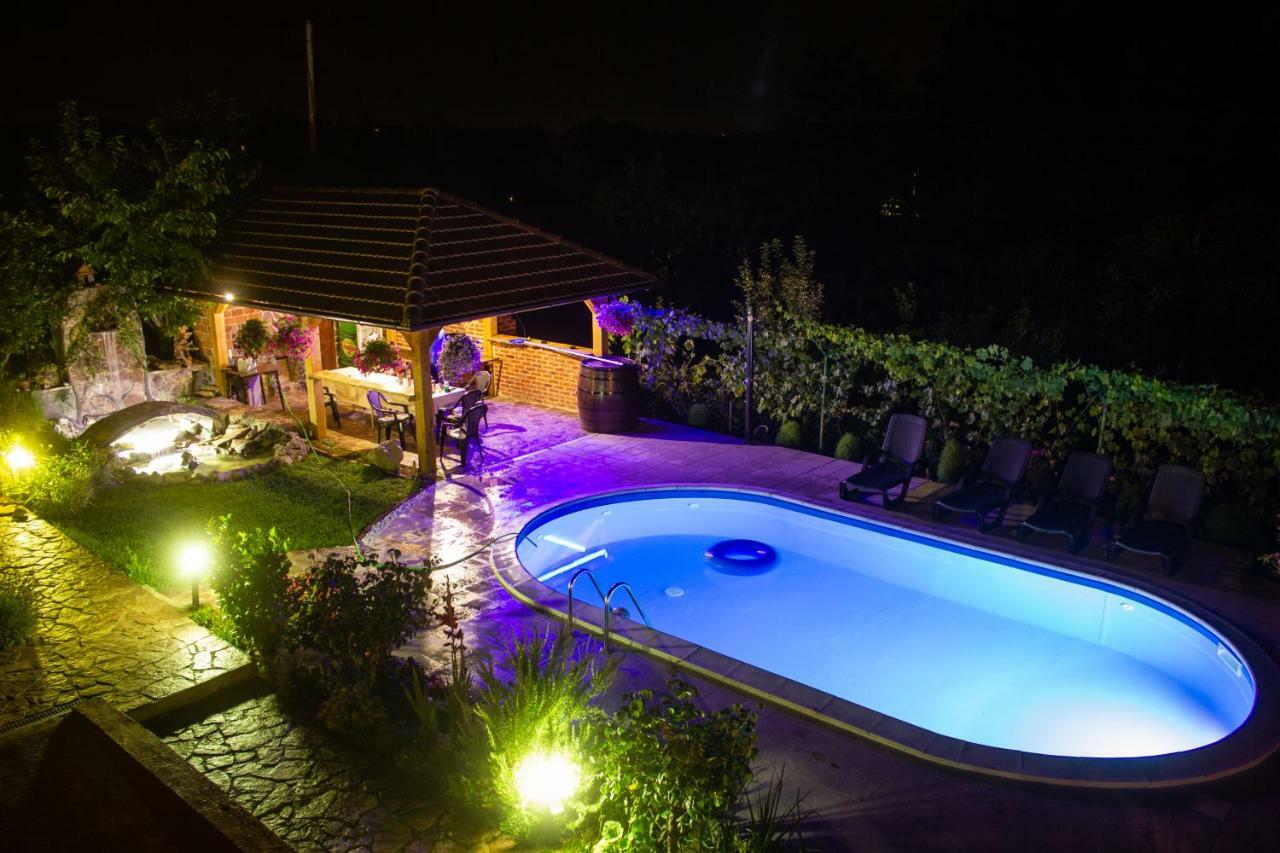 Villa Katarina With Pool Banja Luka Esterno foto